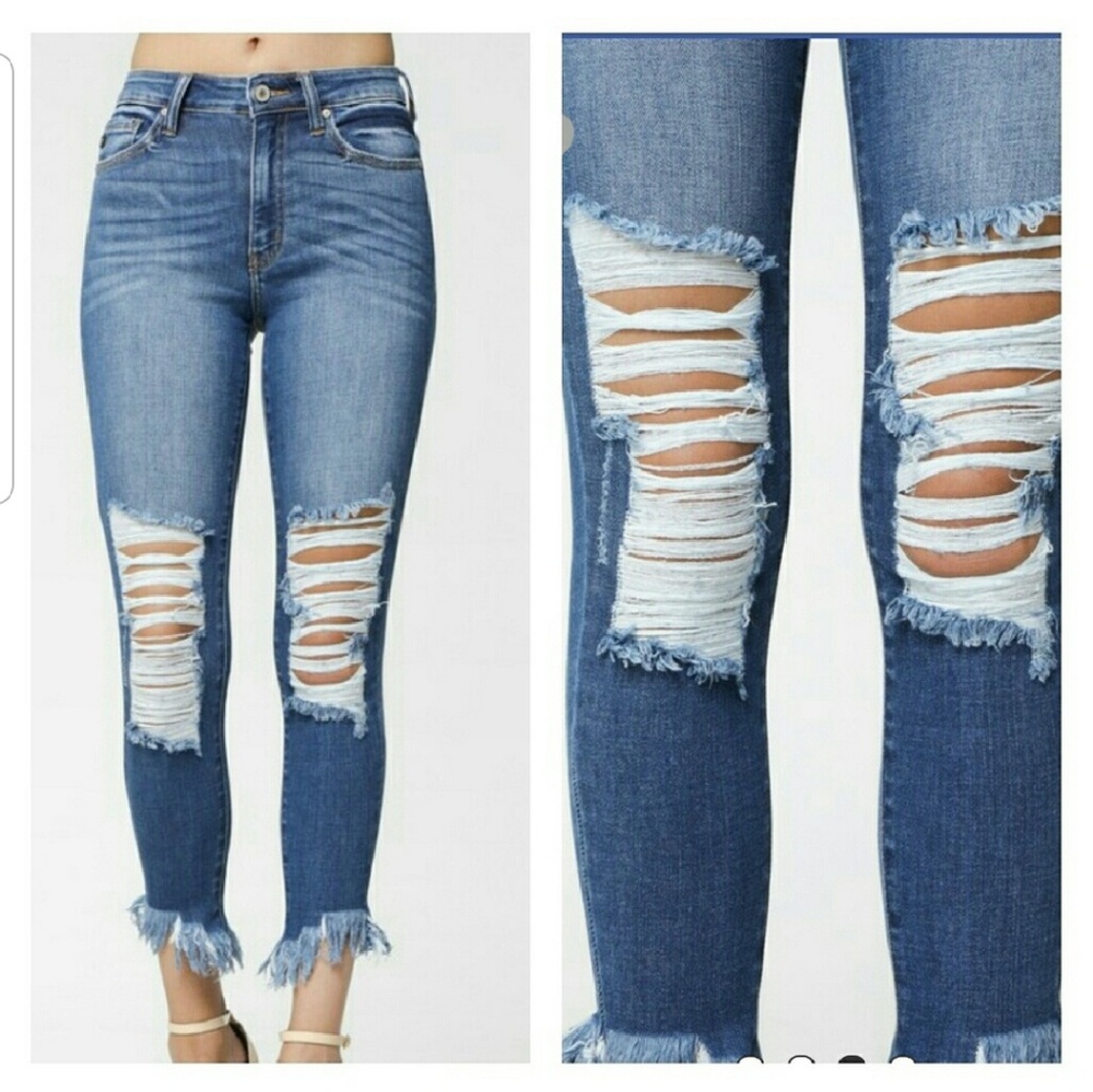 NWT Kan Can Destroyed Jeans